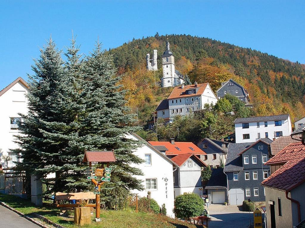 Ferienwohnung Panorama Rauenstein エクステリア 写真